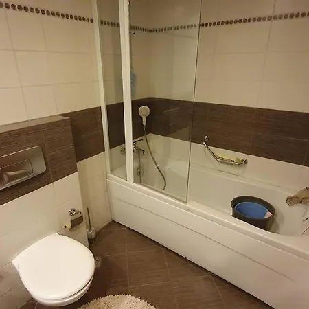 Central Location Kentplus 170m2 3 Bedrooms *